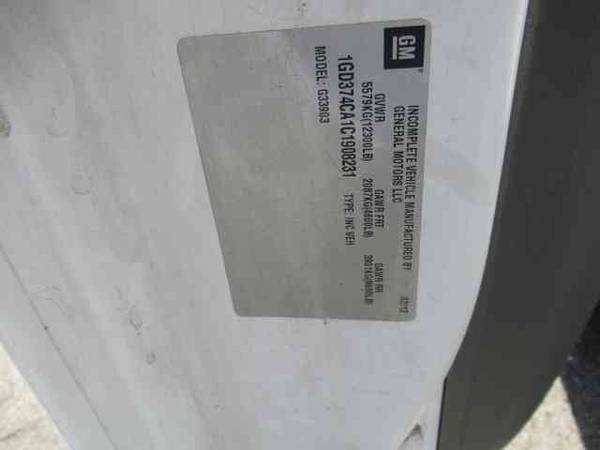 2012 GMC Savana 3500 16 BOX TRUCK 6 0L Gas - - by for sale in LA PUENTE, CA – photo 7