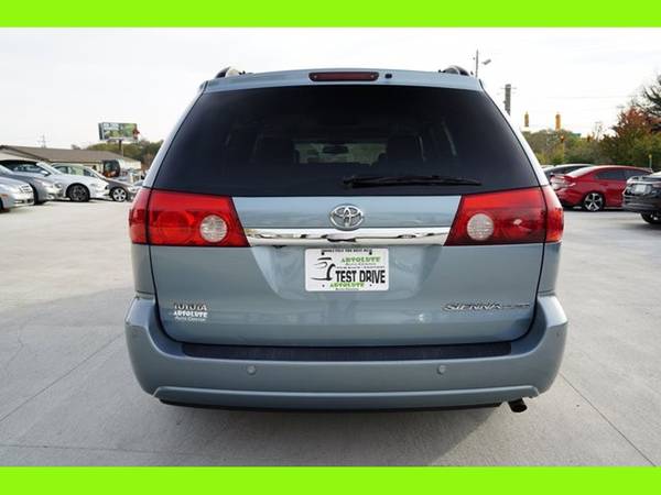 2008 Toyota Sienna XLE Ltd - cars & trucks - by dealer - vehicle... for sale in Murfreesboro TN, KY – photo 4