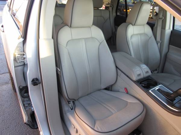 2012 Lincoln MKX AWD - cars & trucks - by dealer - vehicle... for sale in Rockford, IL – photo 18
