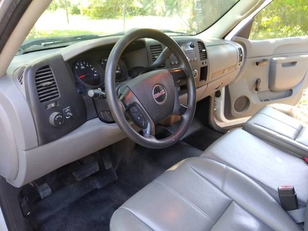2012 GMC SIERRA 1500 ONE OWNER ONLY 65K MILES NO ISSUES - cars & for sale in Orlando, FL – photo 7