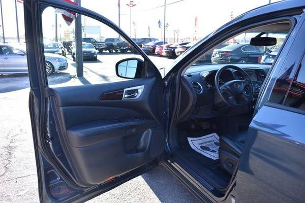 2014 Nissan Pathfinder SL Hybrid Sport Utility 4D Warranties and for sale in Las Vegas, NV – photo 8