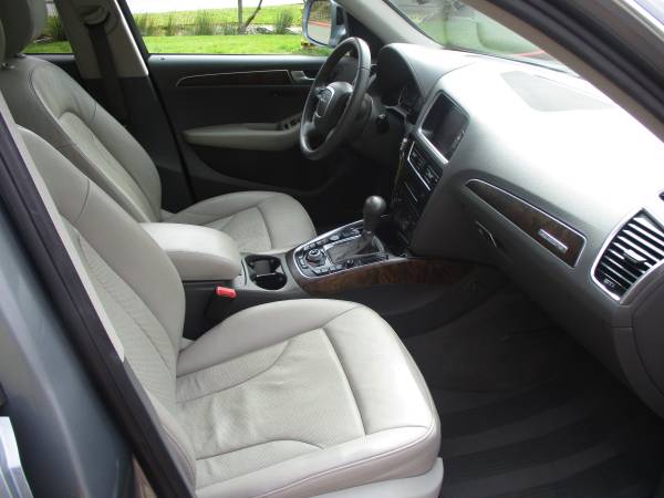 2011 Audi Q5 3.2L Prestige- AWD, Navi, Pano Roof, Bluetooth, LOADED!! for sale in Kirkland, WA – photo 14