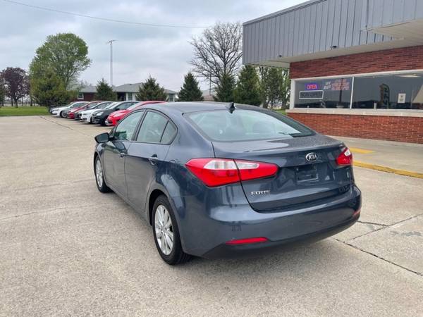 2016 KIA FORTE LX - - by dealer - vehicle automotive for sale in Brook, IN – photo 4