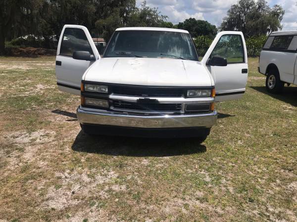 Work truck v8 pickup white for sale in North Fort Myers, FL – photo 9