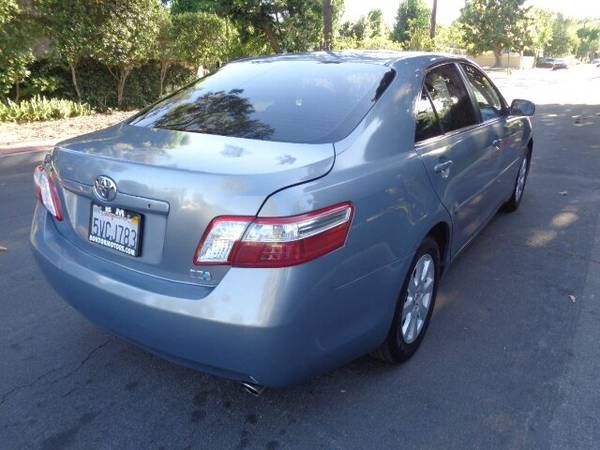 2007 Toyota Camry Hybrid - cars & trucks - by dealer - vehicle... for sale in North Hollywood, CA – photo 4