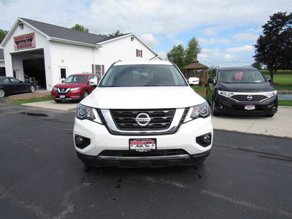 2019 Nissan Pathfinder SV - cars & trucks - by dealer - vehicle... for sale in Neenah, WI – photo 3