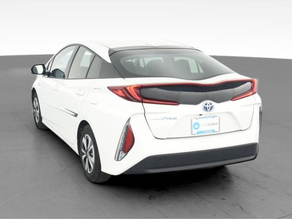2018 Toyota Prius Prime Plus Hatchback 4D hatchback White - FINANCE... for sale in Oakland, CA – photo 8
