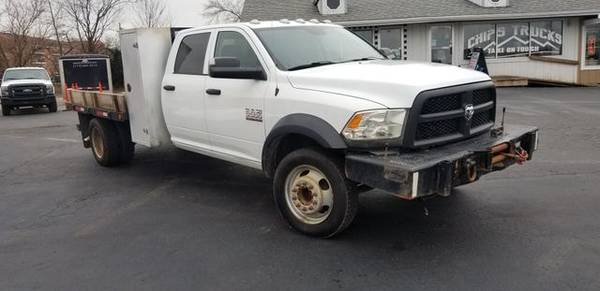 2014 Ram 5500 Crew Cab & Chassis - Financing Available! for sale in Grayslake, IL – photo 3