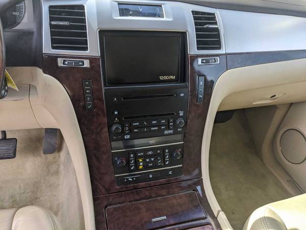 2007 Cadillac Escalade ESV, AWD, Leather, Sunroof, DVD, ***SALE*** -... for sale in MONTROSE, CO – photo 12