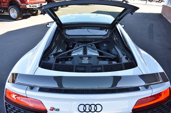 2020 AUDI R8 QUATTRO V10 AWD SUPER CAR EXOTIC LIKE NEW ONLY 320 MILE... for sale in Gresham, OR – photo 19