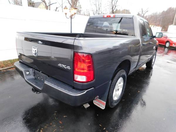 2018 RAM PICKUP~EXPRESS 1500~4X4 QUAD-CAB - cars & trucks - by... for sale in Barre, VT – photo 8