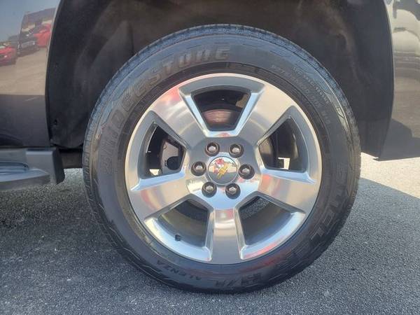 2015 Chevrolet Tahoe 4WD LT Sport Utility 4D Trades Welcome Financing for sale in Harrisonville, KS – photo 22