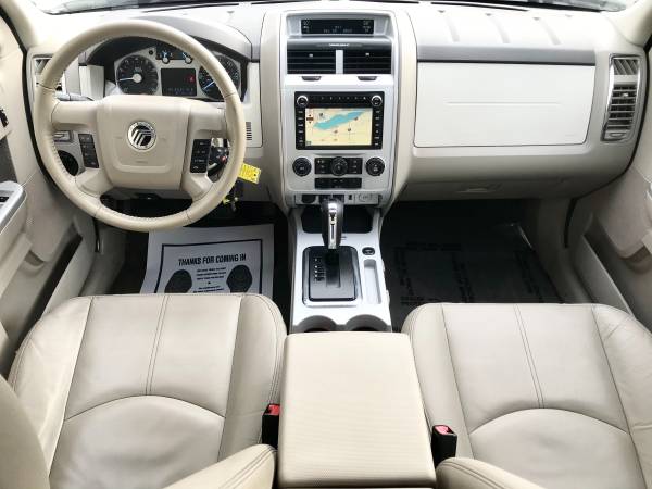 2010 Mercury Mariner Premier 4WD *Only 76K miles* Great Condition -... for sale in Painesville , OH – photo 3