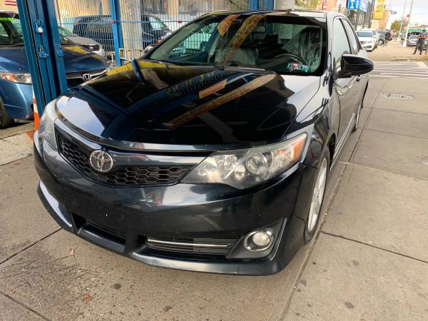TOYOTA CAMRY SE / 2012 / NAVI / BACK UP CAMERA / SUNROOF / $7,700 -... for sale in Woodside, NY – photo 4