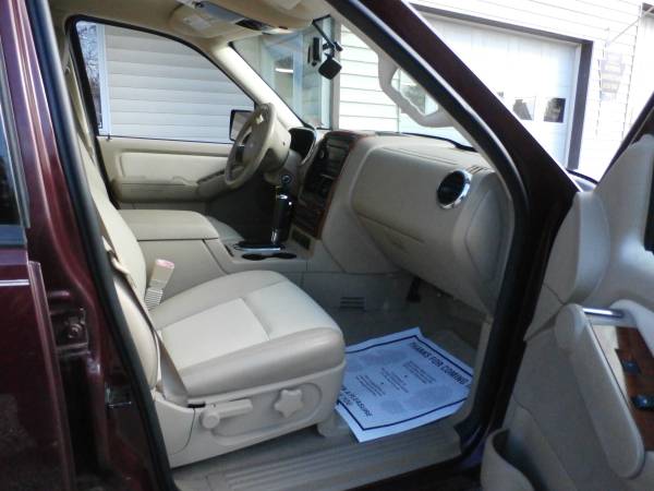 2008 Ford Explorer Eddie Bauer 3rd row, leather - - by for sale in coalport, PA – photo 13