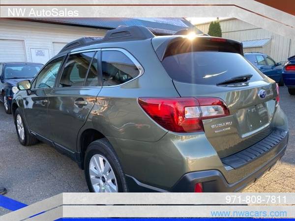 2018 Subaru Outback 2.5i Premium 1 OWNER 40K MILES - cars & trucks -... for sale in Beaverton, OR – photo 3