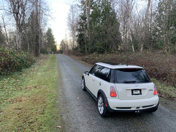 Mini Cooper "S" ONE Owner-LOW Miles-Look~! - cars & trucks - by... for sale in Bellingham, WA – photo 18