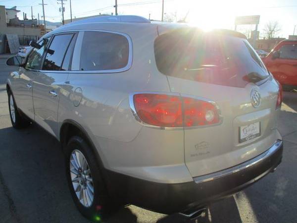 2008 BUICK ENCLAVE CXL - SUV - cars & trucks - by dealer - vehicle... for sale in Casper, WY – photo 8