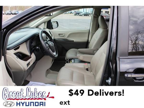 2017 Toyota Sienna mini-van XLE - - by dealer for sale in Streetsboro, OH – photo 12