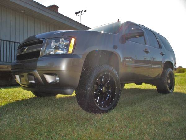 LIFTED 2012 CHEVY TAHOE 4X4 LT 20" MOTO METAL WHEELS *NEW 33X12.50'S!! for sale in KERNERSVILLE, SC – photo 11