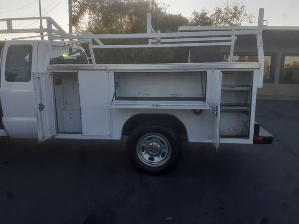 2012 Ford F-350 Super Duty XL 2WD UTILITY BED 6.2 LITER V8 1 OWNER -... for sale in Redding, CA – photo 11