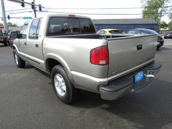 2001 Chevrolet S-10 Crew Cab 4X4 BRONZE 57K MILES 2 OWNER LIKE NEW for sale in Milwaukie, OR – photo 9