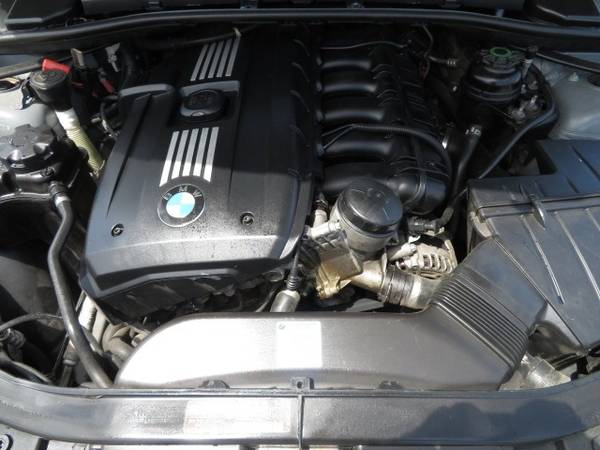 2011 BMW 328xi AWD, 98000 miles clean car 8500 for sale in Waterloo, IA – photo 20