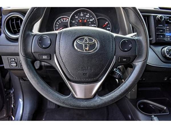 2016 Toyota RAV4 LE suv Silver for sale in El Paso, TX – photo 17