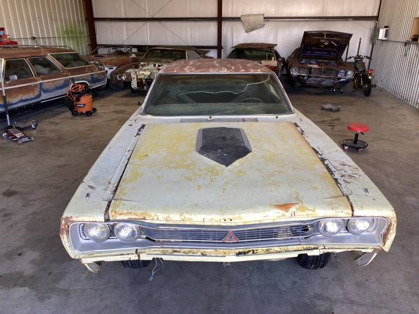 1969 Dodge SuperBee Hardtop 383 4 Speed - cars & trucks - by owner -... for sale in Denton, TX – photo 6
