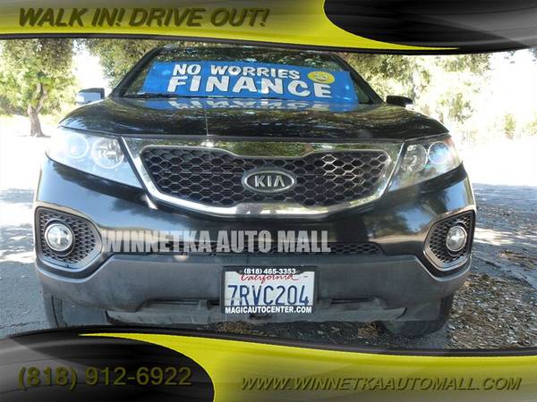 2013 KIA SORENTO I SEE YOU LOOKING AT ME! TAKE ME HOME TODAY! for sale in Winnetka, CA – photo 5