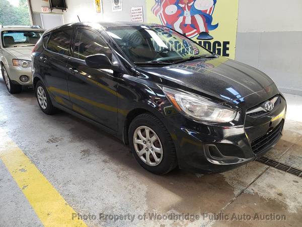 2013 Hyundai Accent Black - - by dealer - vehicle for sale in Woodbridge, District Of Columbia – photo 2
