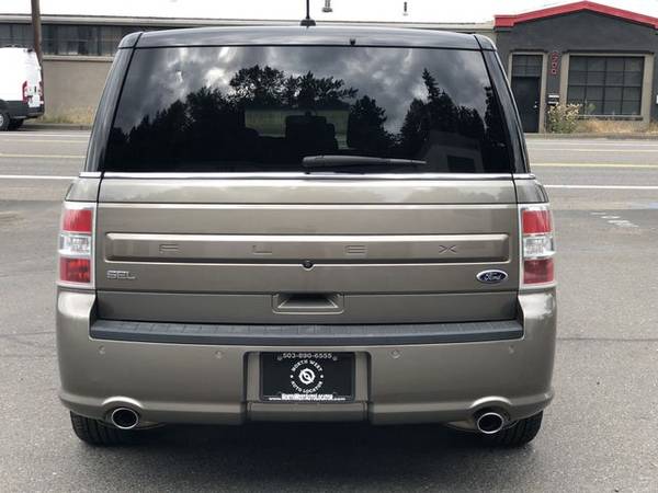 2014 FORD FLEX SEL LOADED JUST SERVICED 2-OWNER BRAND NEW TIRES -... for sale in Portland, WA – photo 4