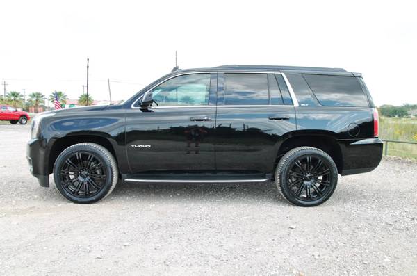 2017 GMC YUKON SLT 4X4 - LOADED - 22s - BLK ON BLK - NAV - LOW... for sale in Liberty Hill, IA – photo 5