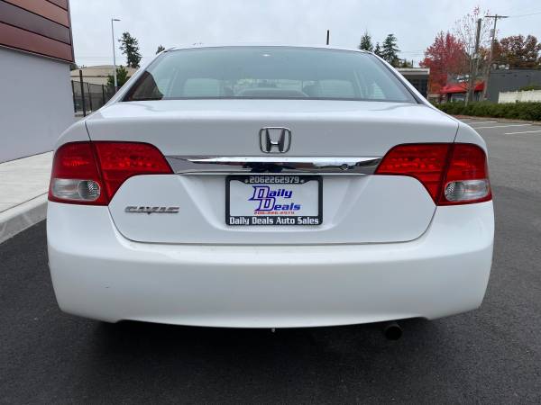 One Owner 2009 Honda Civic LX Sedan In Great Condition. Only 82K>>>... for sale in Seattle, WA – photo 4