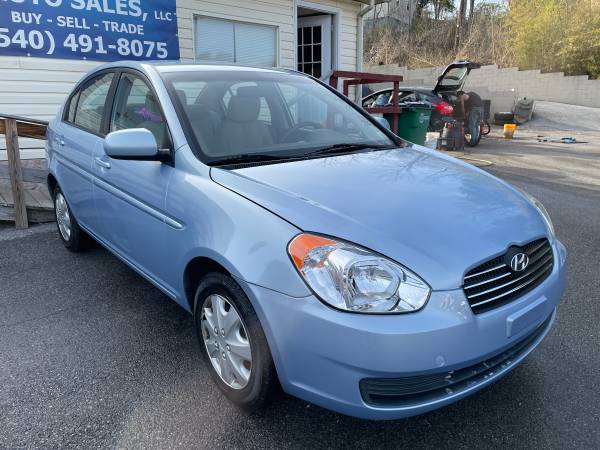 2011 Hyundai Accent GLS - - by dealer - vehicle for sale in Christiansburg, VA – photo 3