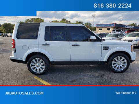 2013 Land Rover LR4 4WD HSE Sport Utility 4D Trades Welcome Financing for sale in Harrisonville, KS – photo 2