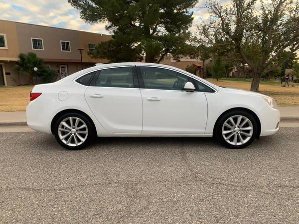 2016 BUICK VERANO LEATHER/CLEAN TITLE/4 CYLINDER/LUXURY - cars for sale in El Paso, TX – photo 5