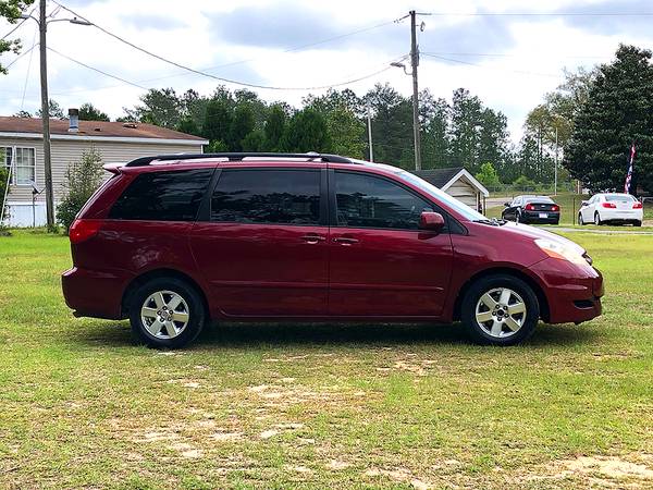 LOADED! 2008 TOYOTA SIENNA XLE - - by dealer for sale in Saucier, MS – photo 3
