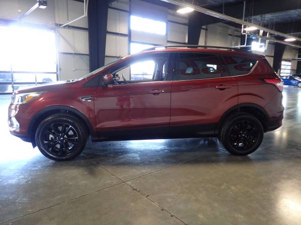 2018 Ford Escape AWD SE 4dr SUV, Dk. Red for sale in Gretna, NE – photo 5