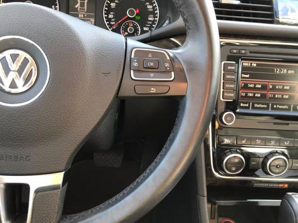 2014 Volkswagen Passat 4dr Sdn 2.0L DSG TDI SEL Premium - cars &... for sale in Atascadero, CA – photo 14