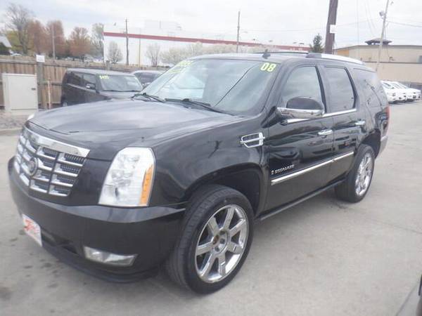 2008 Cadillac Escalade - - by dealer - vehicle for sale in Des Moines, IA – photo 11