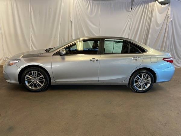 2017 Toyota Camry SE Sedan - cars & trucks - by dealer - vehicle... for sale in Tigard, OR – photo 10