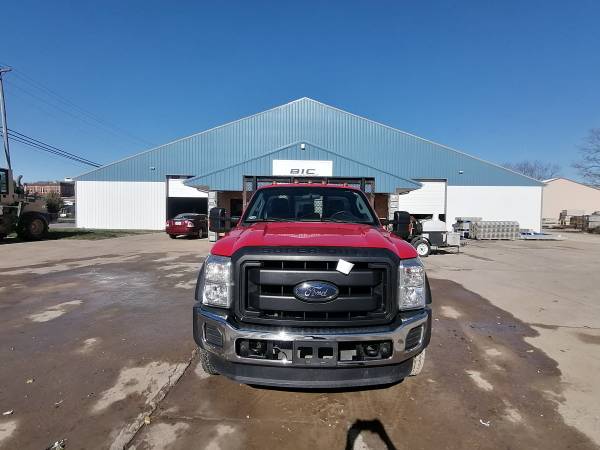 2014 Ford F550 4 x 4 Flat Bed Truck - cars & trucks - by owner -... for sale in Schiller Park, IL – photo 6