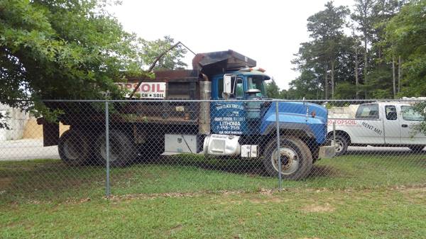 1995 Mack RD688S Dump Truck for sale in Lithonia, GA
