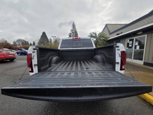 2015 Ram 1500 Crew Cab 4x4 4WD Dodge 1-Owner Sport Pickup 4D 5 1/2 for sale in Portland, OR – photo 8