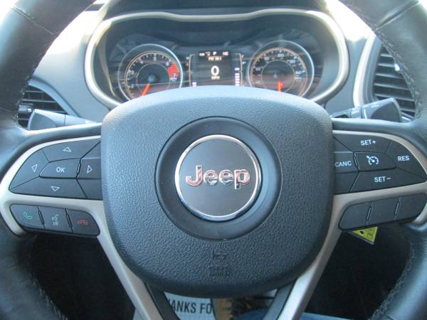 2016 jeep cherokee ltd 4cl 4wd great on gas - - by for sale in East Providence, RI – photo 19