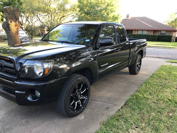 2007 Toyota Tacoma Ext. Cab 4 Doors 4 Cylinders Excellent Condition... for sale in irving, TX – photo 4