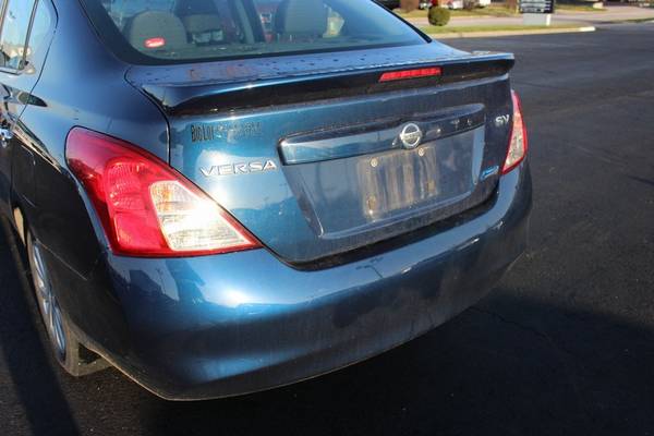 2013 Nissan Versa 1 6 SV sedan Blue Onyx Metallic for sale in Springfield, MO – photo 12