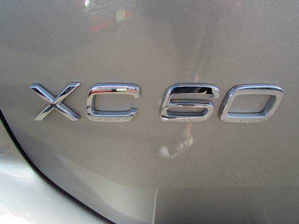 2011 VOLVO XC60 PREMIUM WITH ONLY 83K MILES - - by for sale in Vancouver, OR – photo 21
