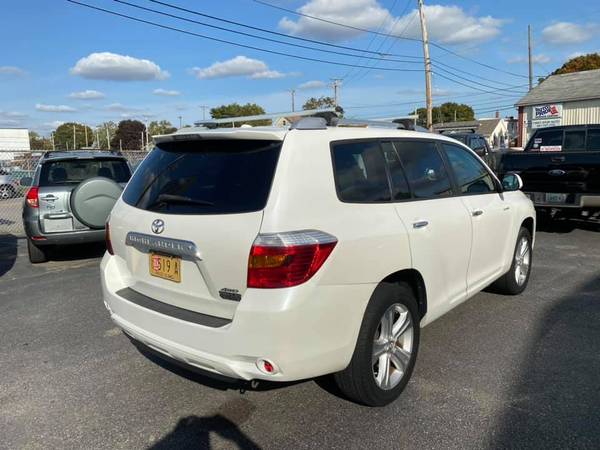 2010 Toyota highlander limited - cars & trucks - by dealer - vehicle... for sale in Pawtucket, RI – photo 4